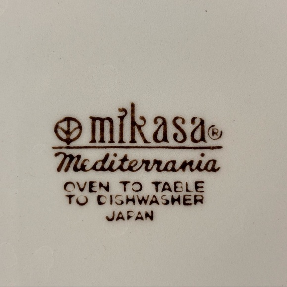 1 large vintage Mikasa dish, made in Japan - Picture 2 of 3